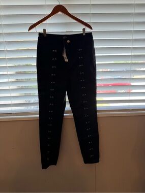 Bebe Womens Black Lace Up Front Grommet Skinny Jeans High Rise Size 30 NWT